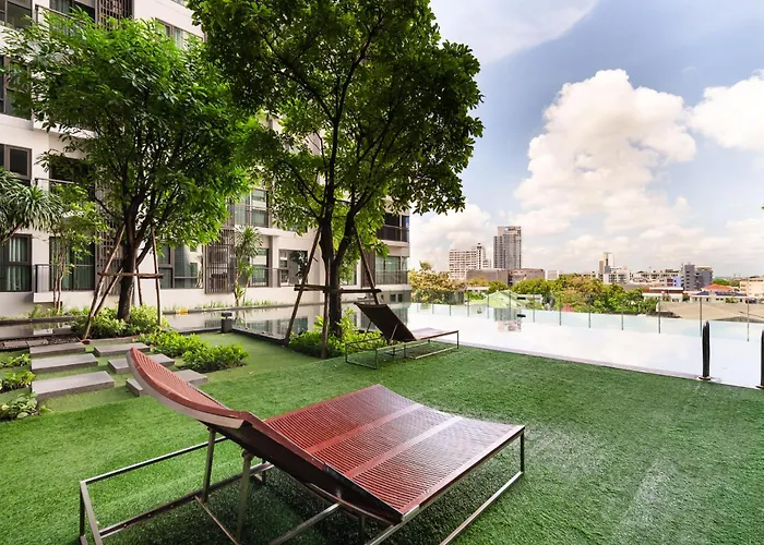 Oasis: 5 Min To Metro, Pool & Gym, Essentials Appartamento Bangkok